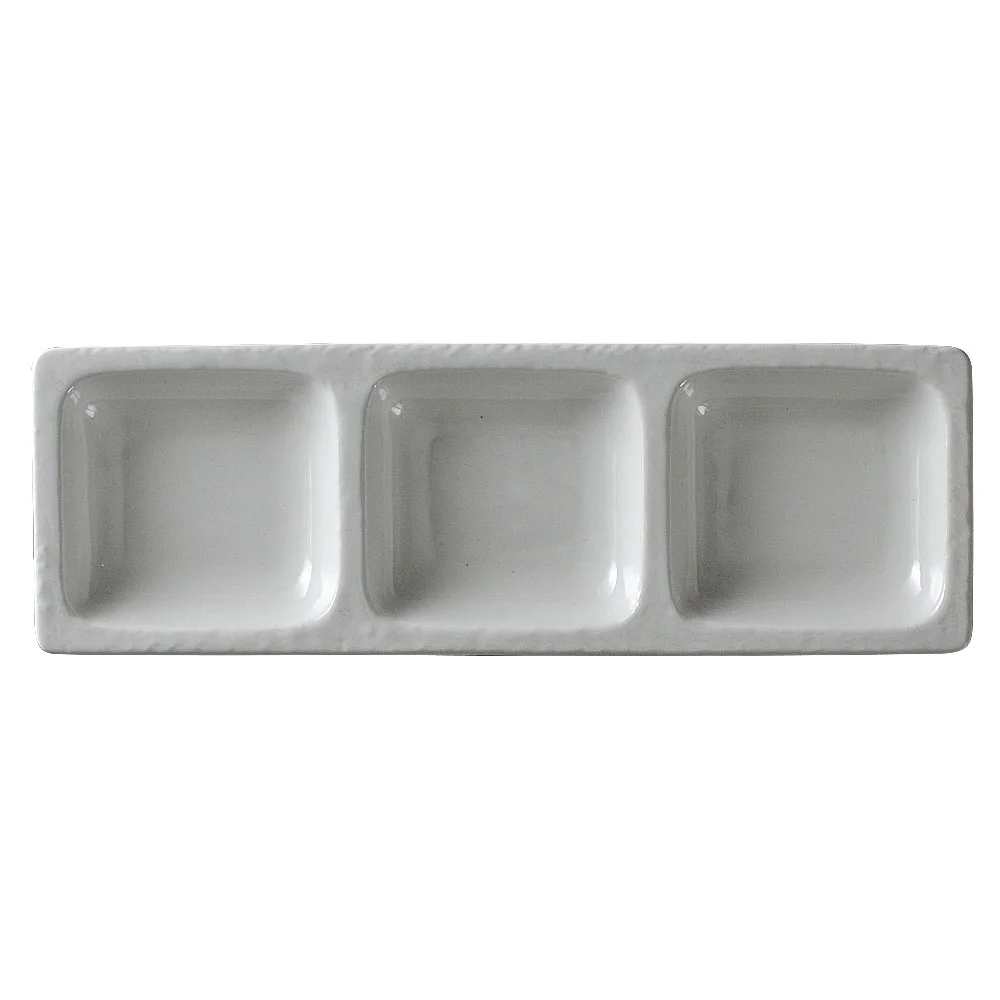 粉引釉三品皿（カット2）