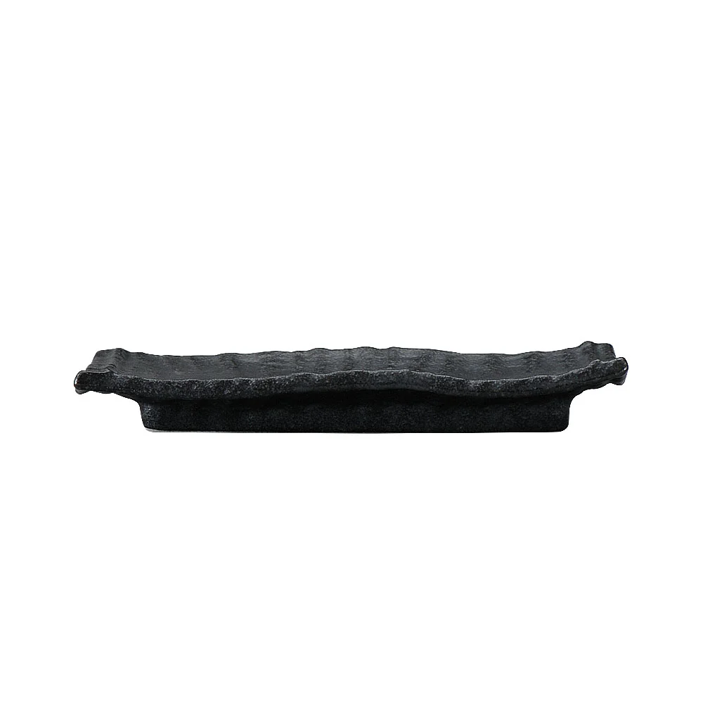 いぶし黒焼物皿（カット3）
