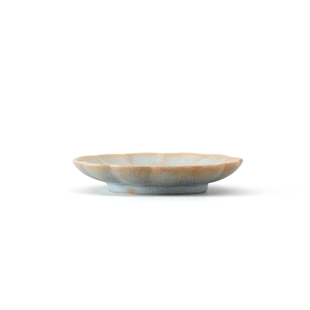 アンティークブルー丸輪花豆皿（カット3）