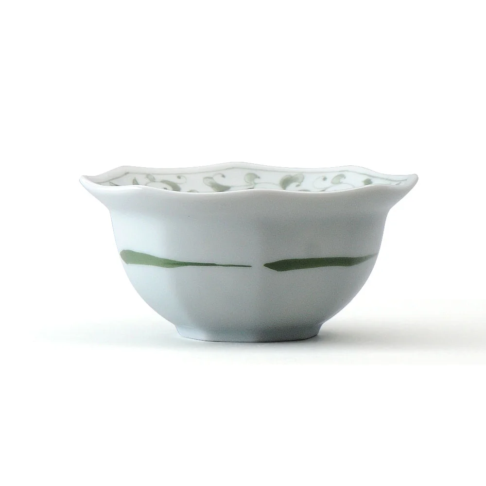菊唐草（緑）八角小鉢（カット3）