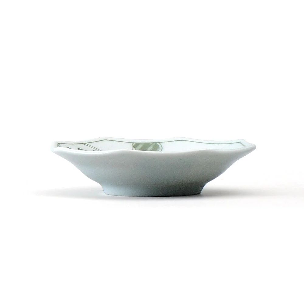 丸紋唐子（緑）八角小皿（カット3）